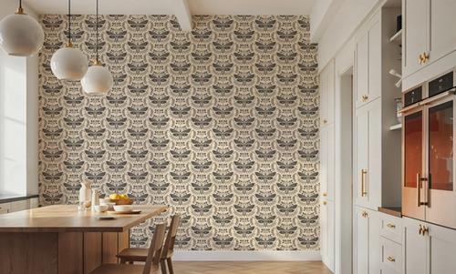 Deaths Head Moth Small, Grey