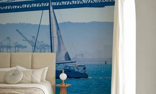 Sailing the Bay