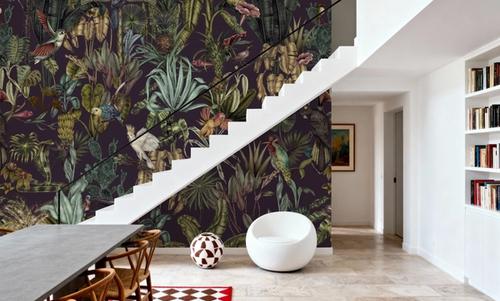 Tropical Wonderland, Plum