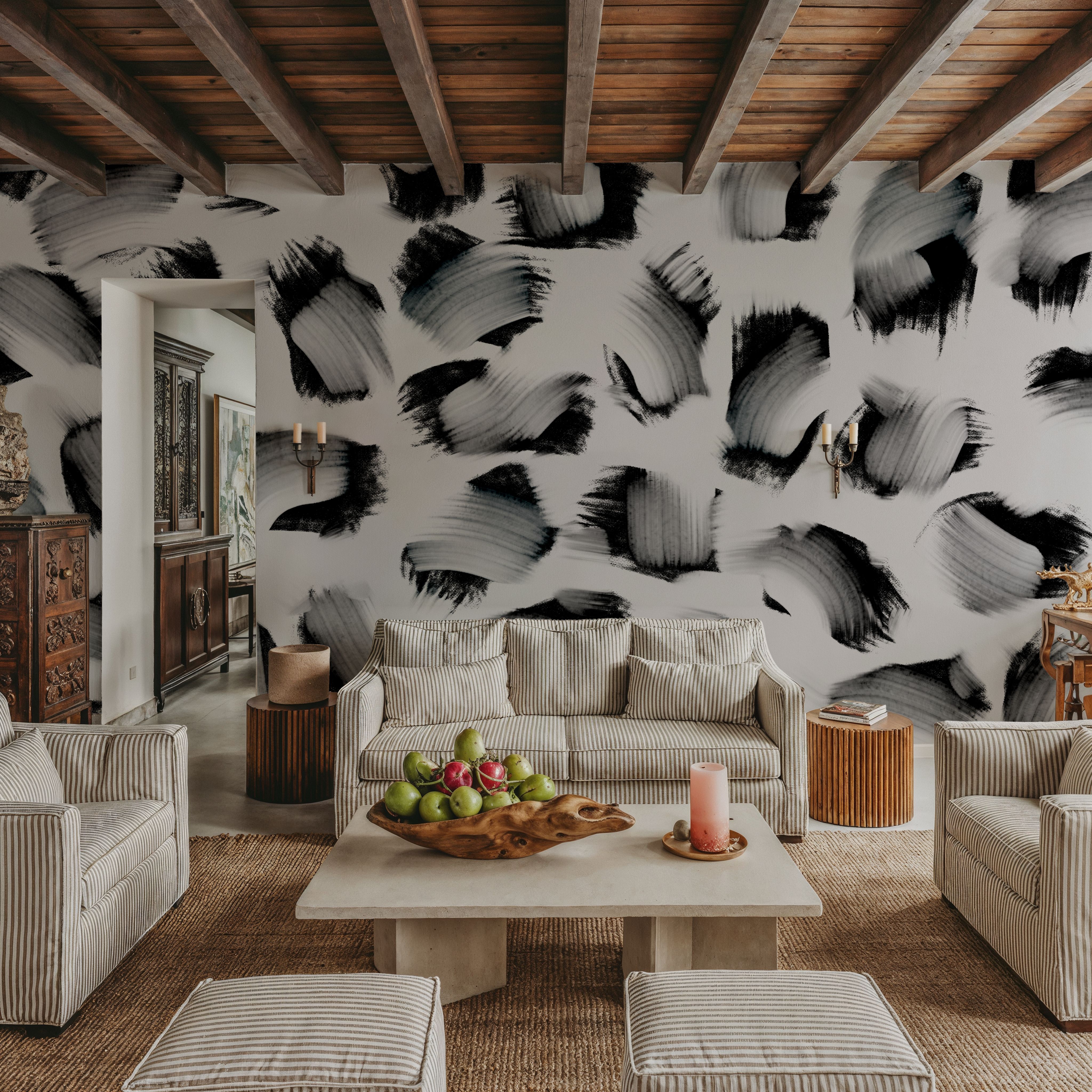 Black and White Strokes