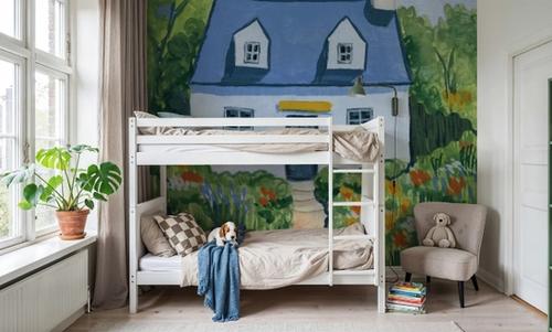 Full Bloom Cottage I