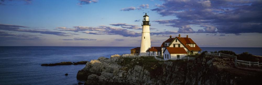 Cliffside Lighthouse Retreat