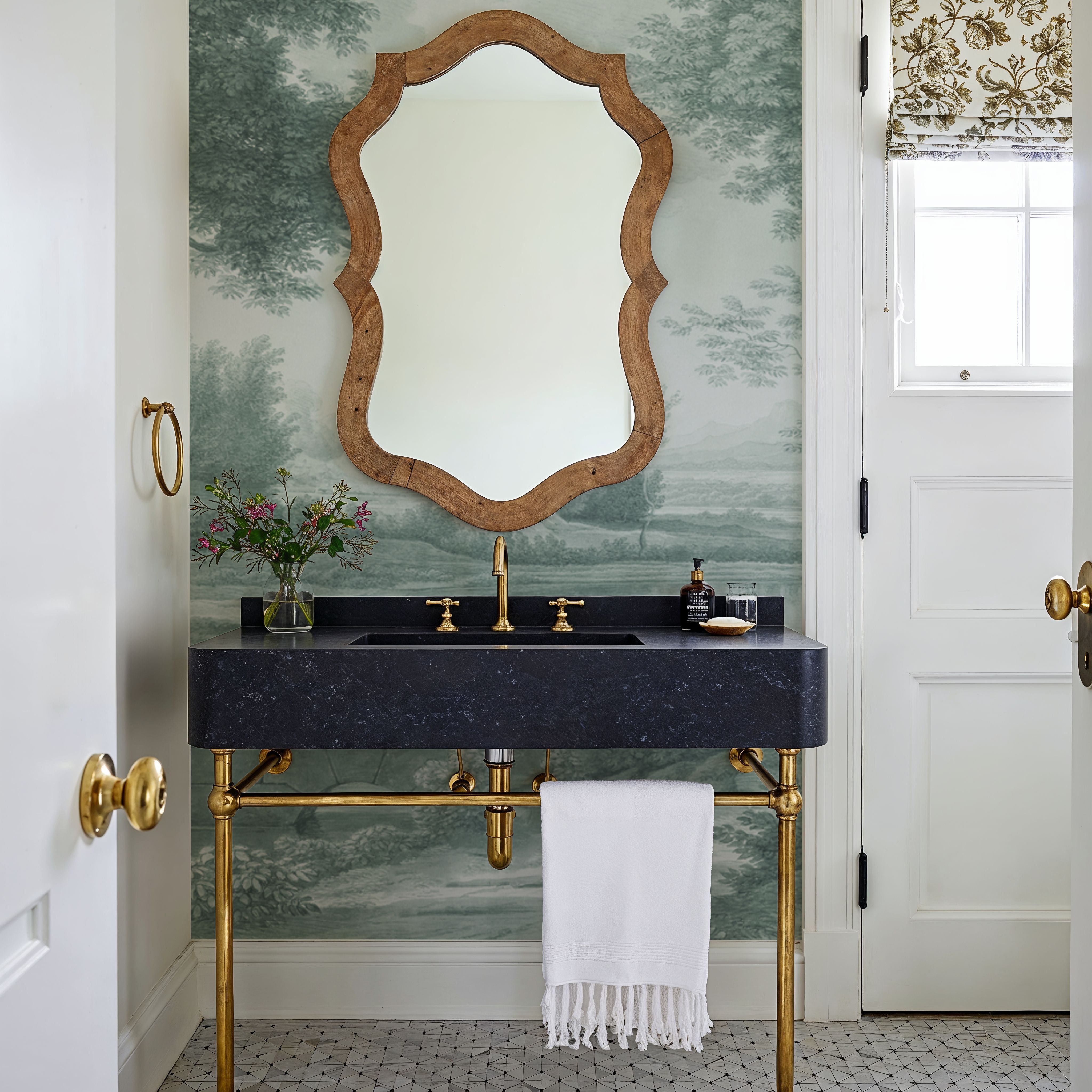 Riverbank Oak Landscape, Forest Green