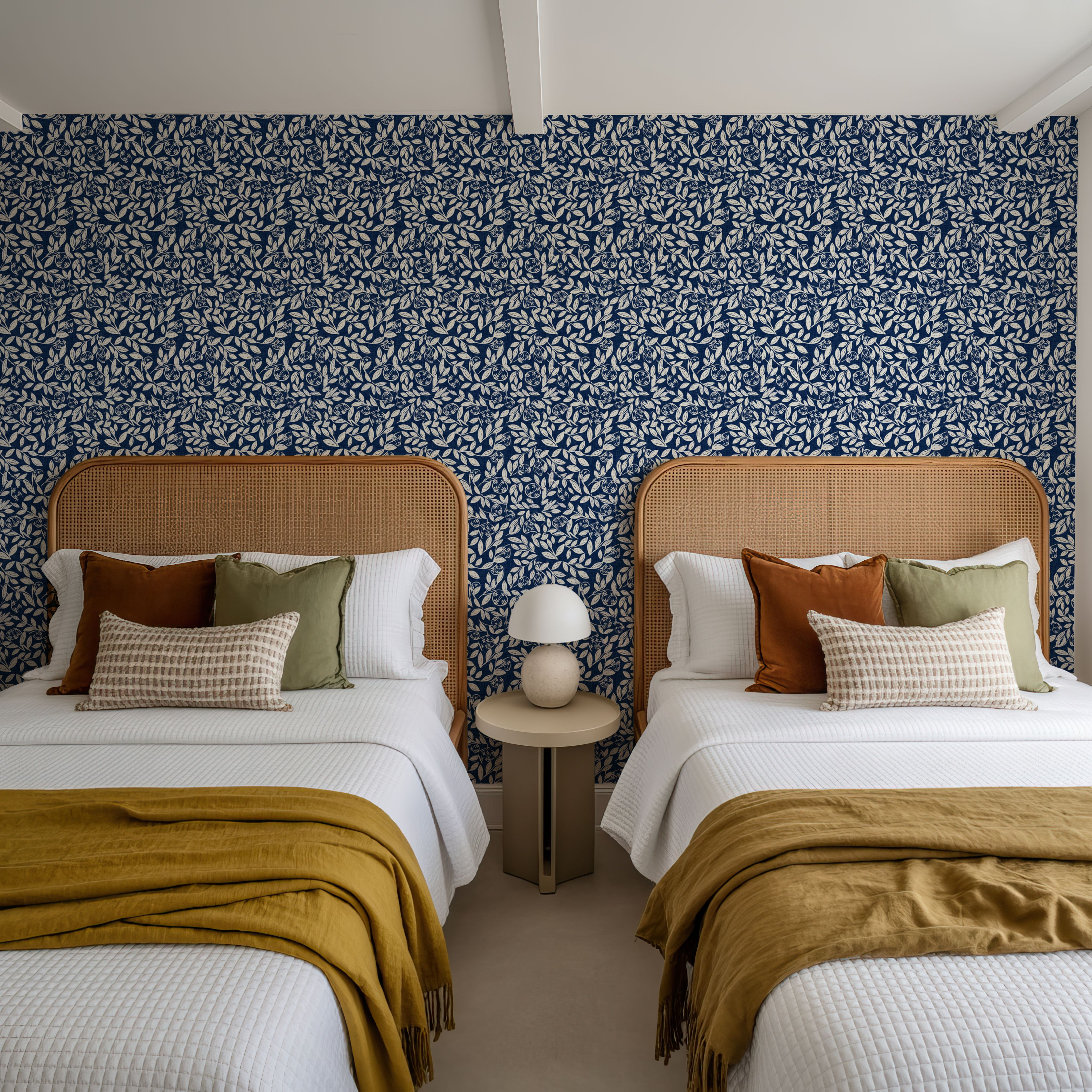 Hedge in Bloom, Indigo Blue