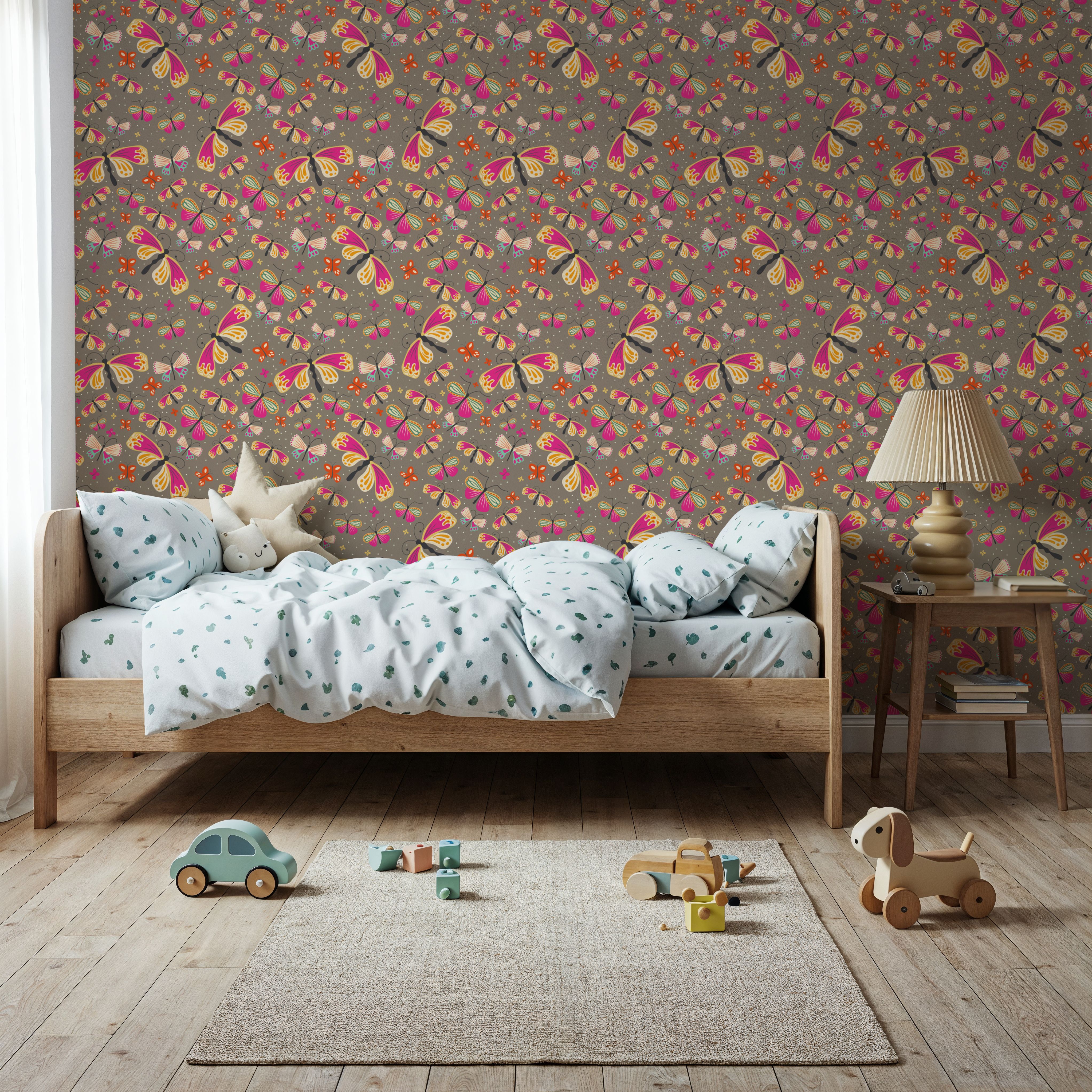 Butterfly Crowd, Tan