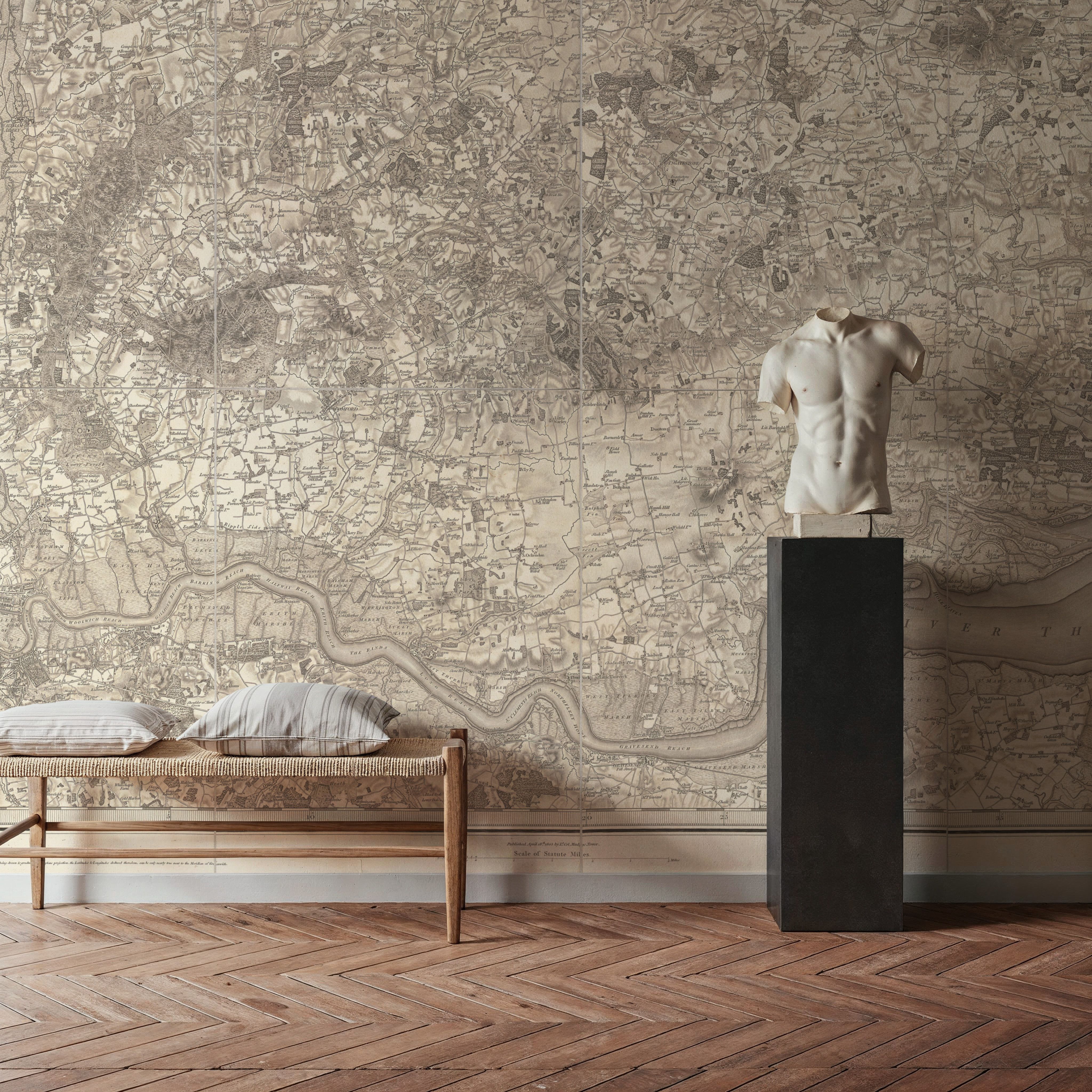 Along the River Thames