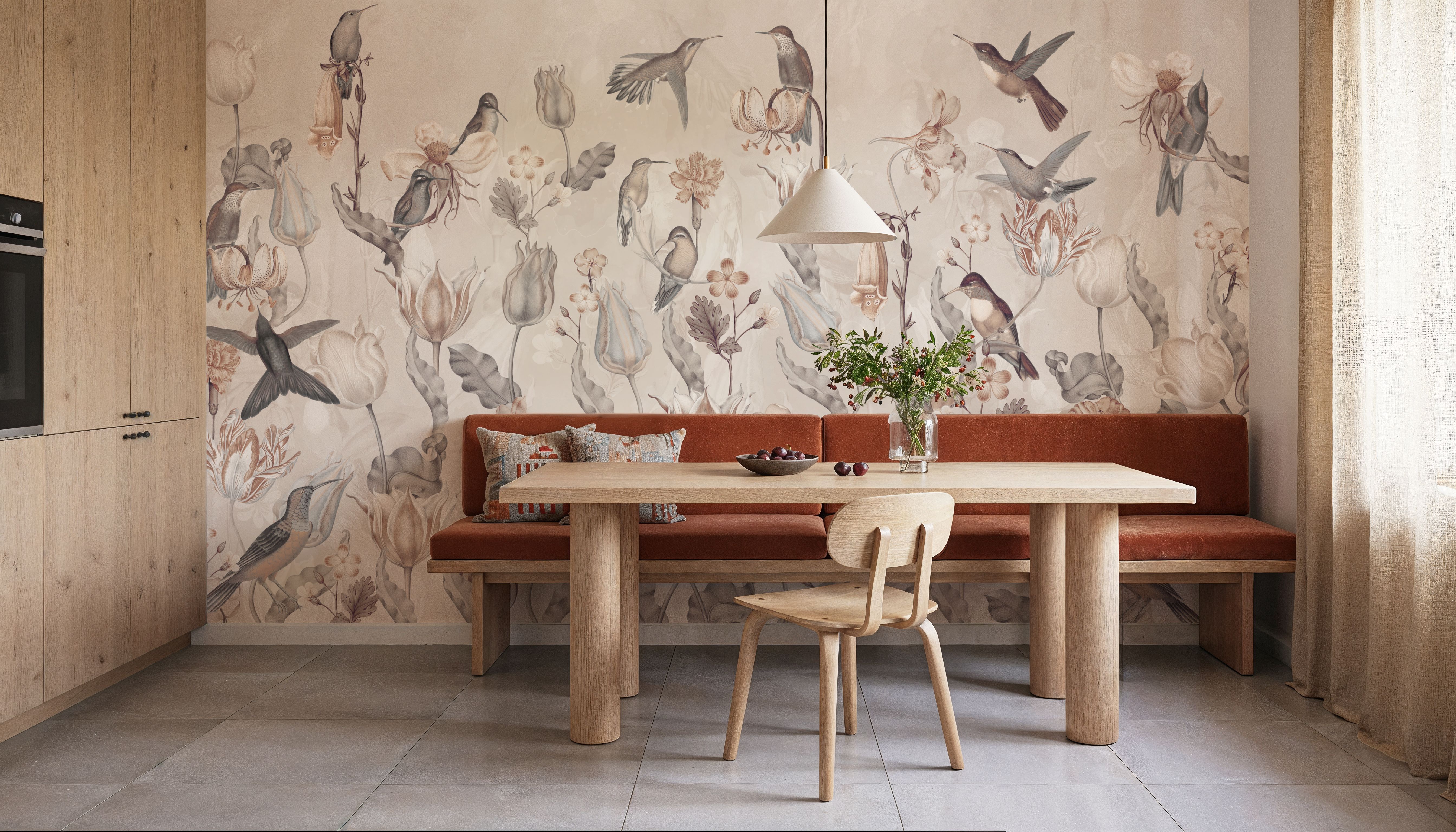 Tulips & Birds, Sand