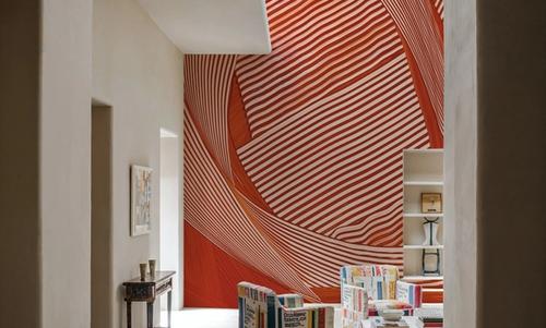 Weaving Red