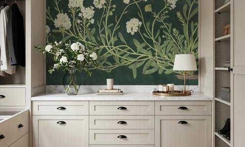 Vintage Flowers on Green