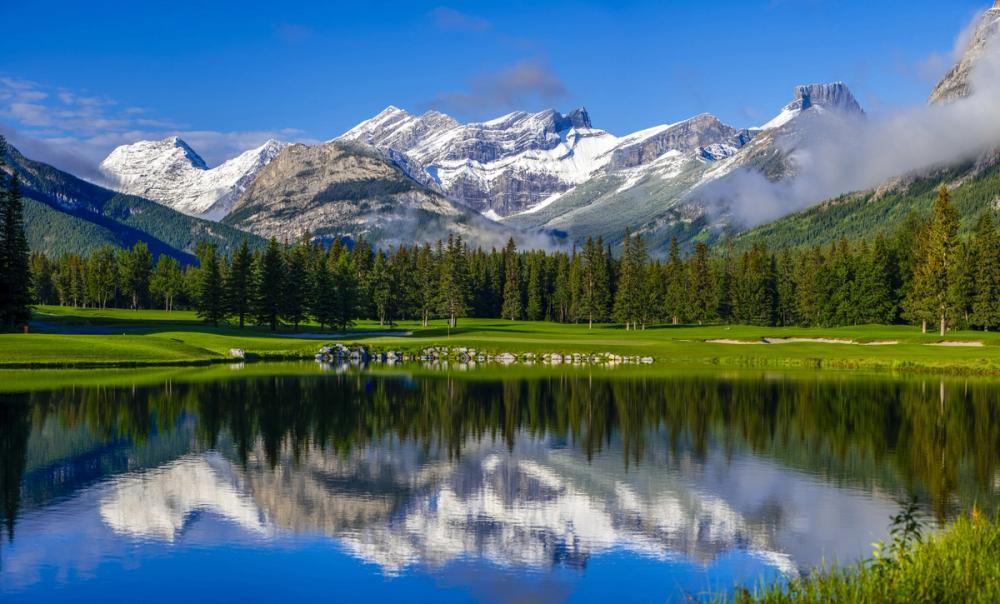 Mt Lorette Golf Course