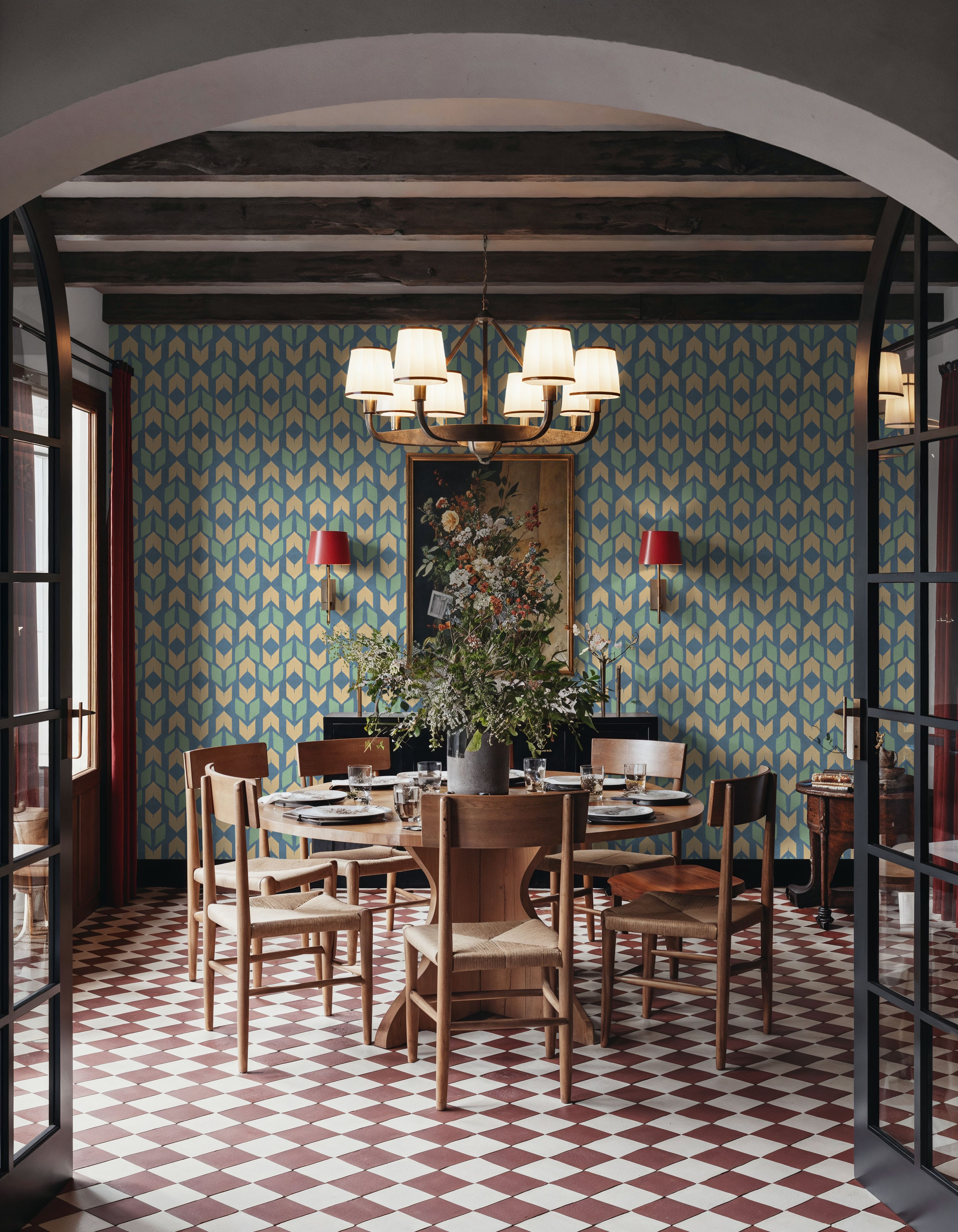 Outdoor Arrows Yellow on Blue