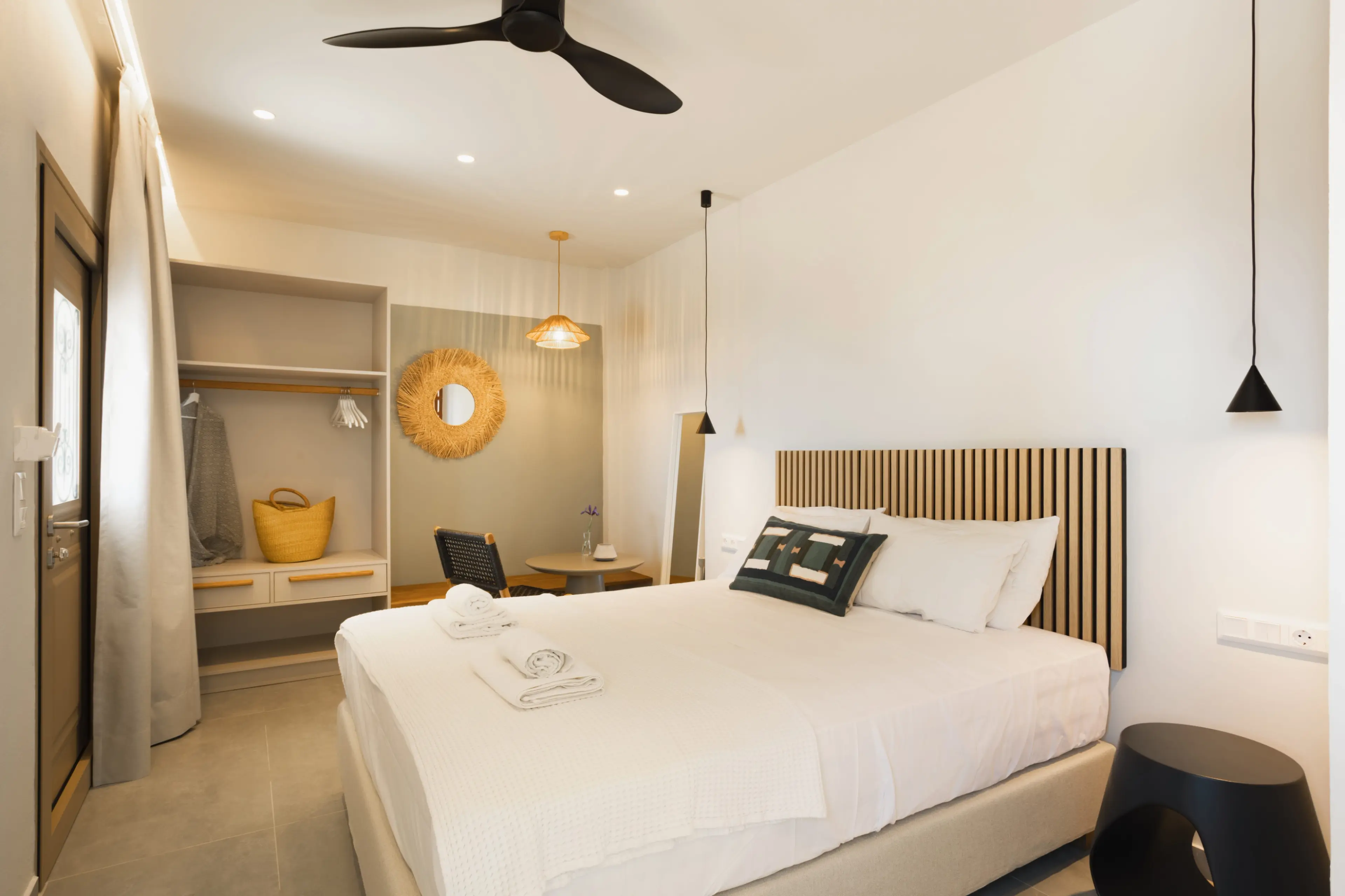 modern luxury accomondation corfu kalami