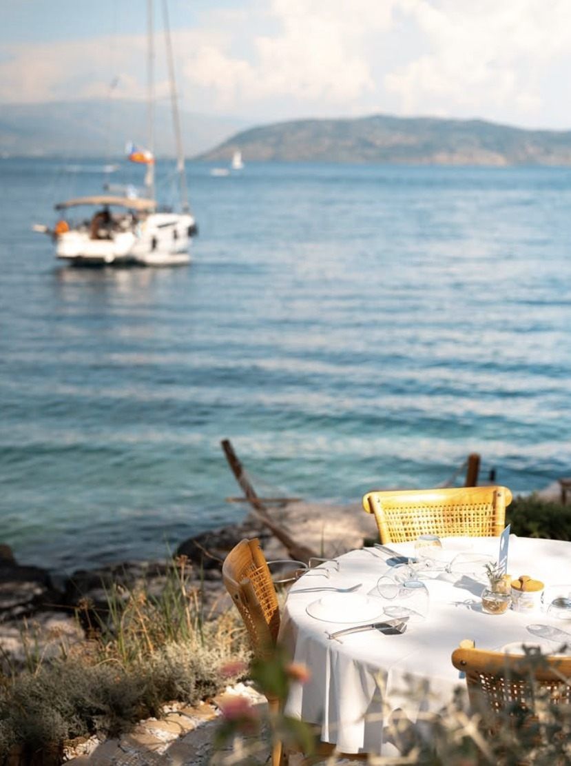 Dine-by-the-sea-in-Kalami-Corfu