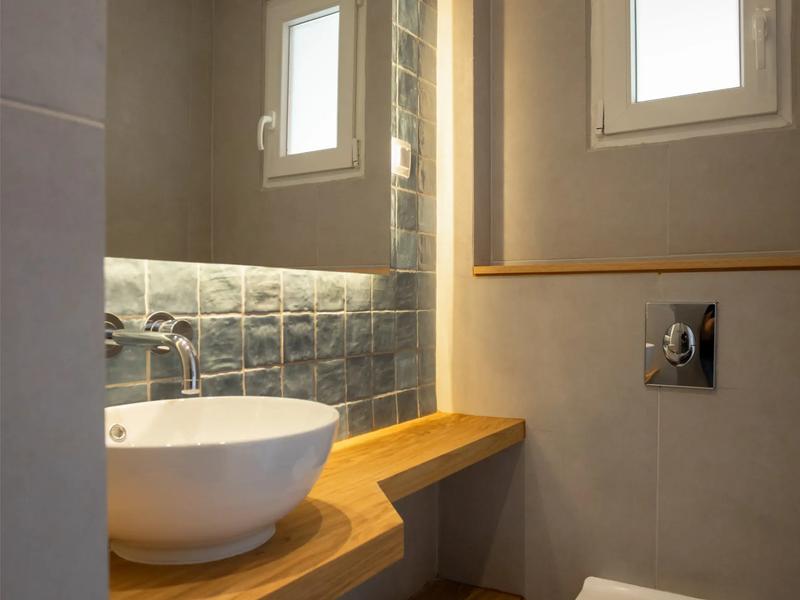 Studio Apartment with Sea View — image 8