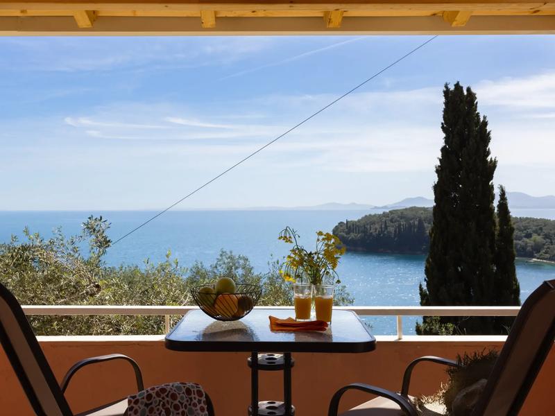 Premium Redesigned Studio with Sea view — image 7