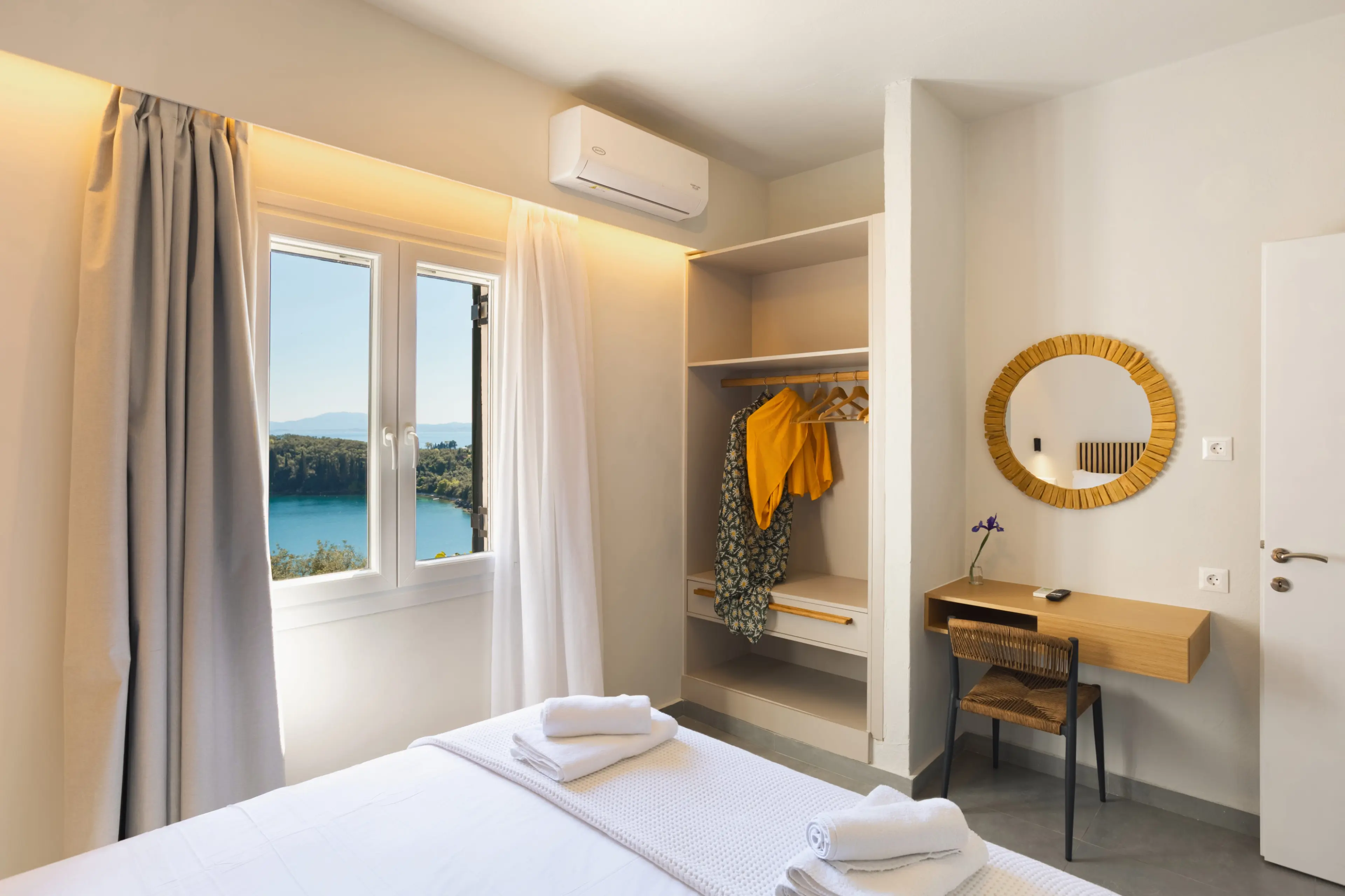 moden sea view aparment in corfu kalami
