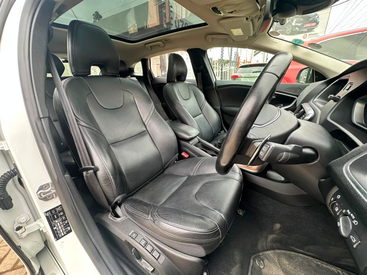 2019 Volvo V40 T3 Cross Country  thumbnail 8