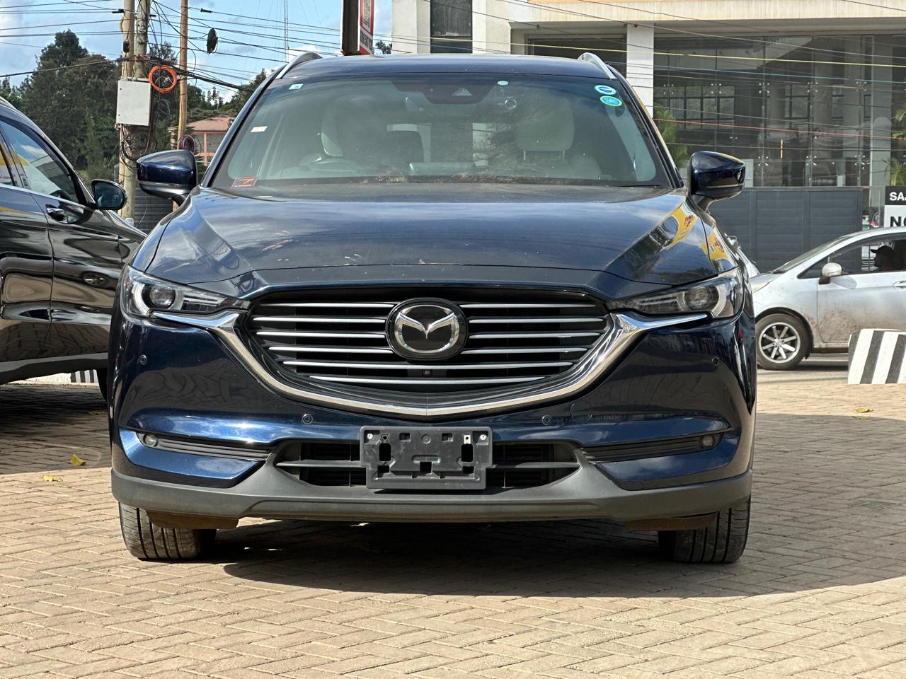 2020 Mazda CX8 thumbnail 3