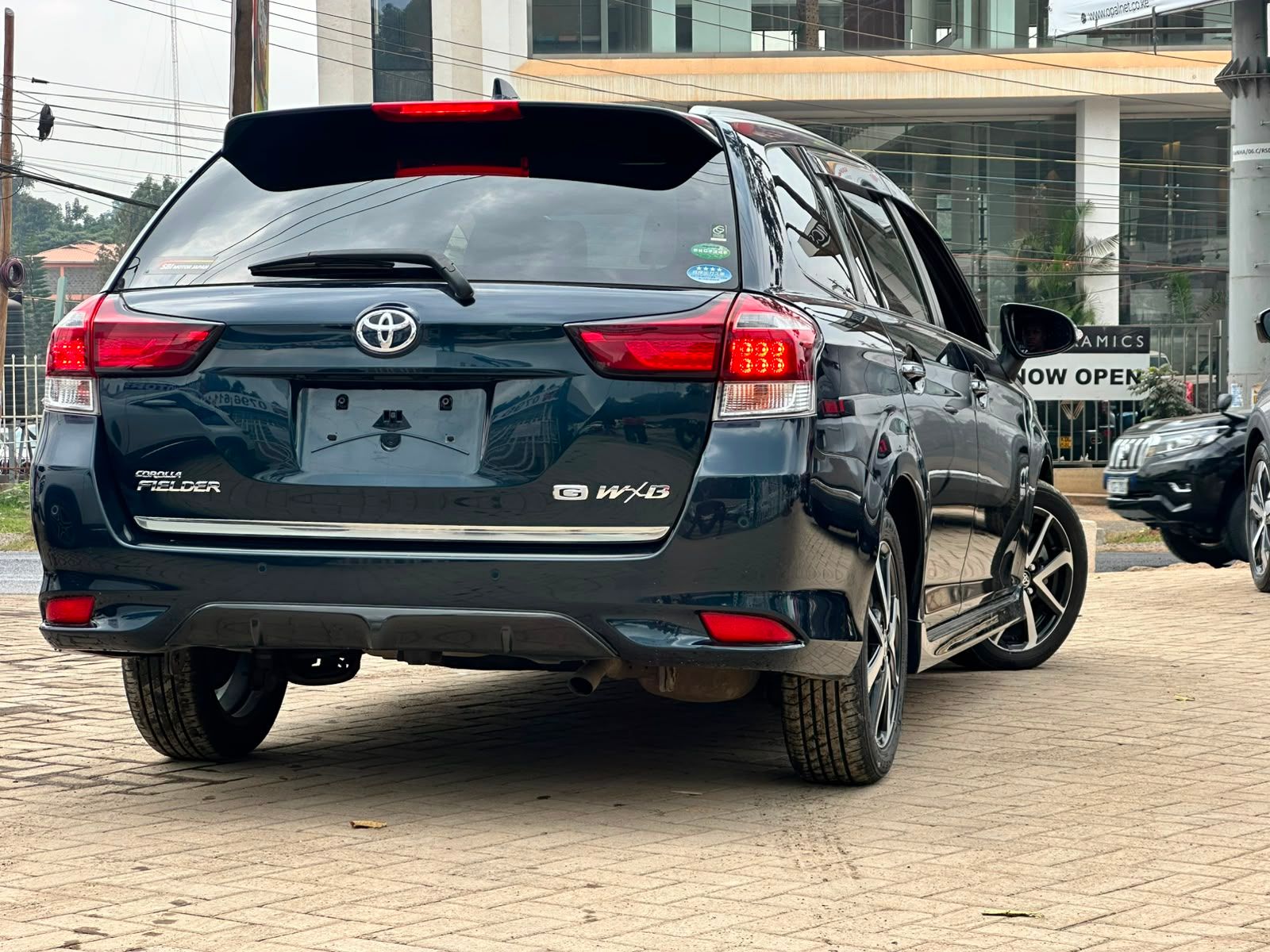 2018 Toyota Fielder WxB thumbnail 3