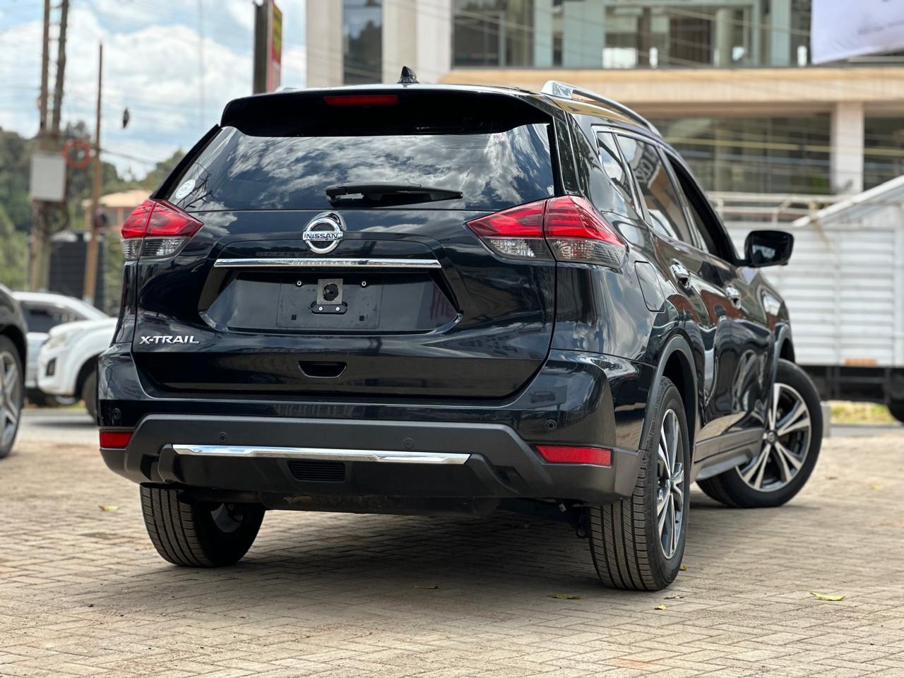 2018 Nissan Xtrail thumbnail 5