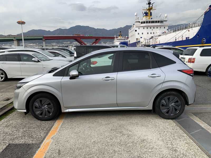 2021 Nissan Note e-Power thumbnail 8