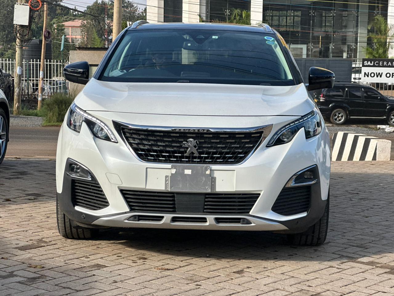 2018 Peugeot 3008  - view 3