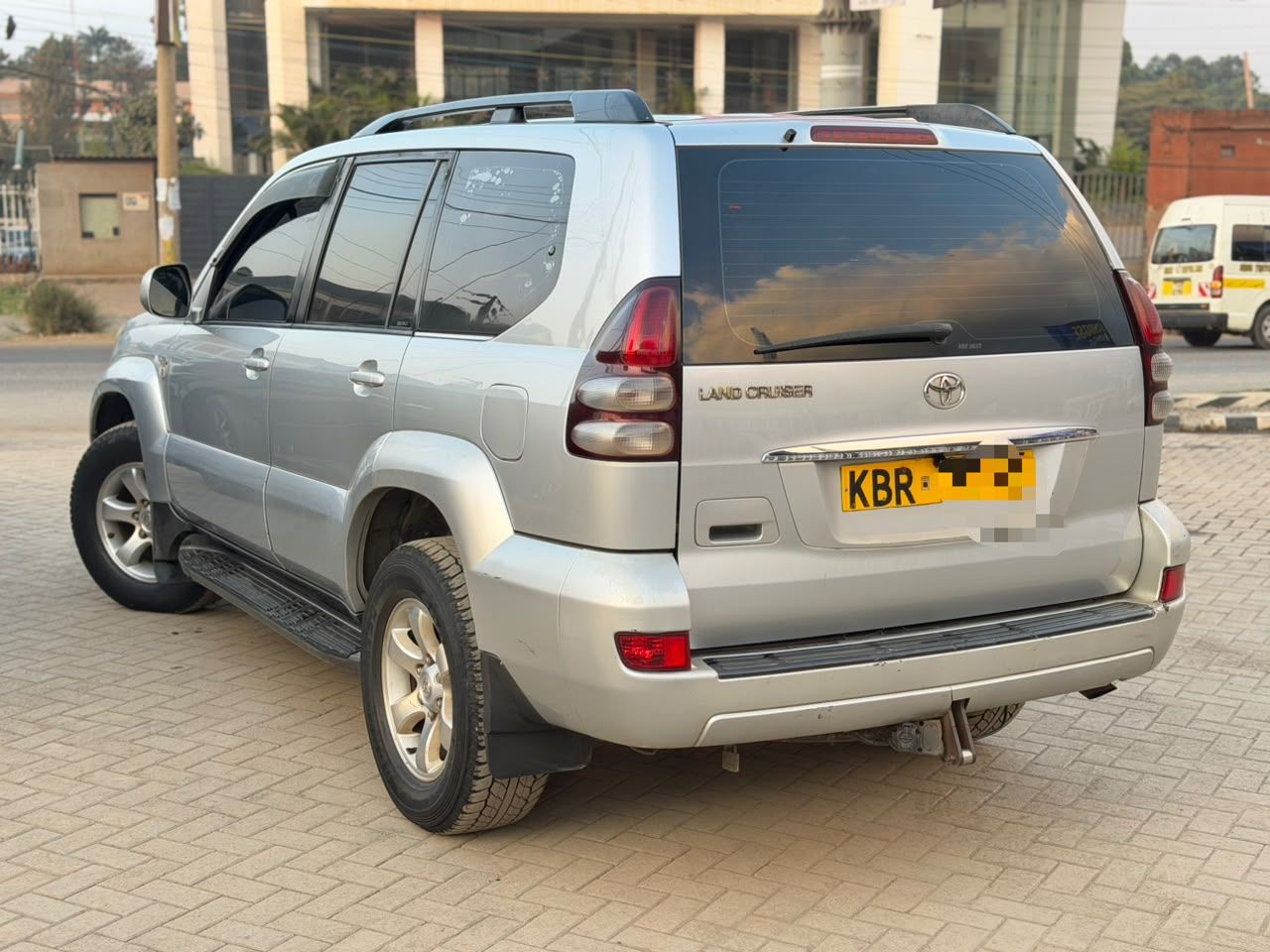2005 Toyota Land Cruiser Prado J120 thumbnail 4