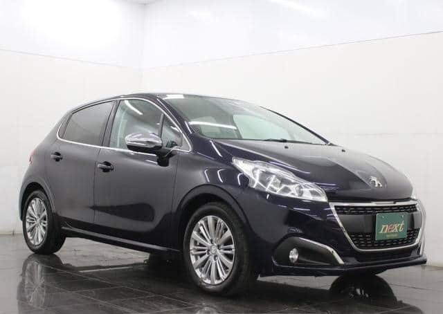 2019 Peugeot 208 - view 3
