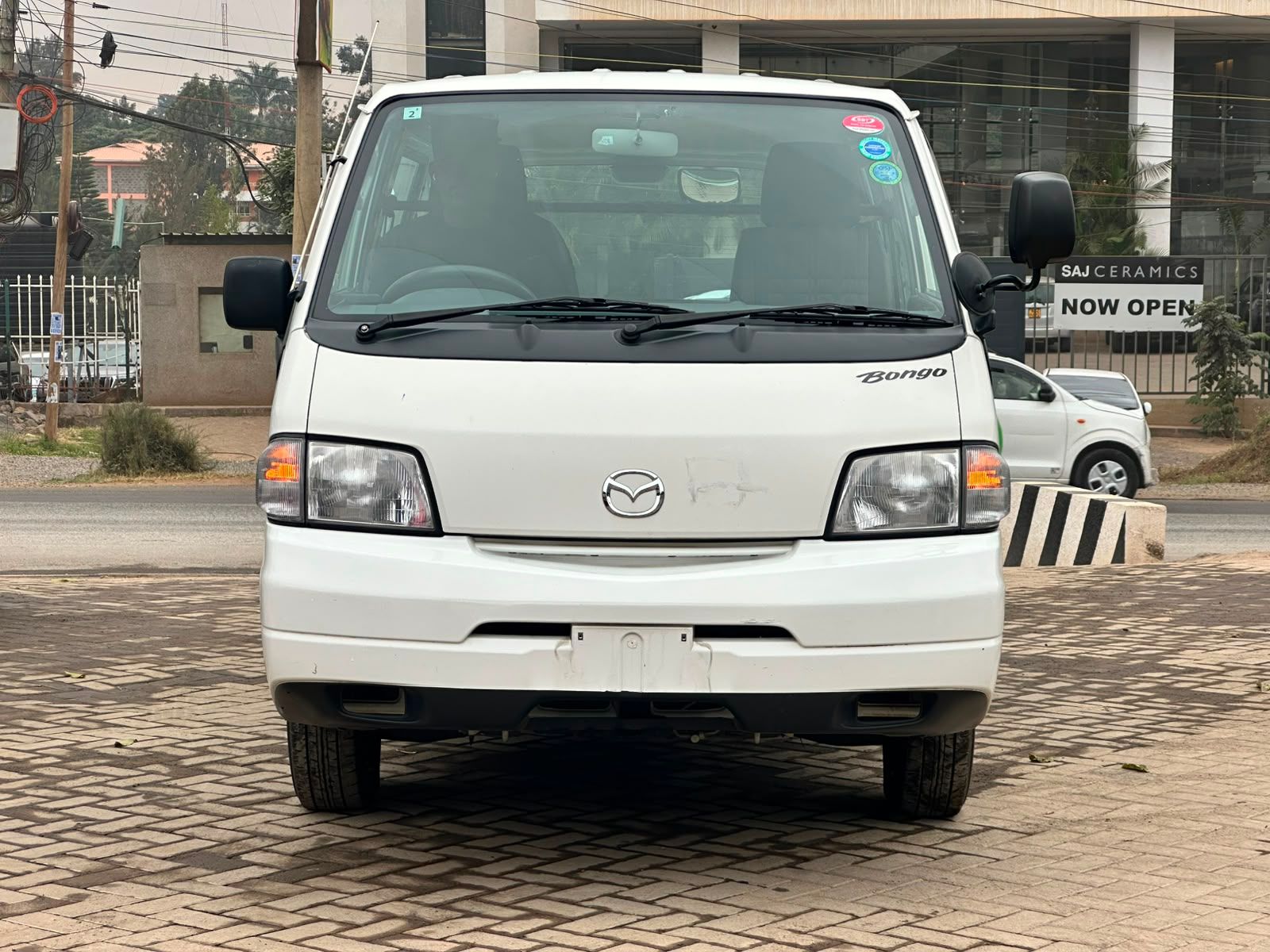 2018 Mazda Bongo van - view 3