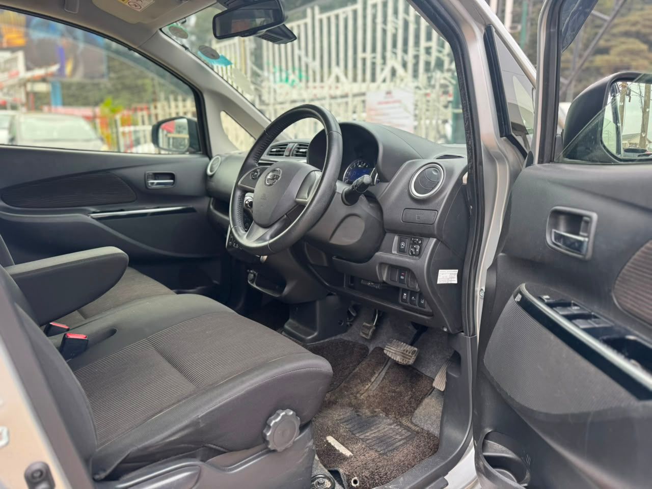 2019 Nissan Dayz Highway Star thumbnail 8