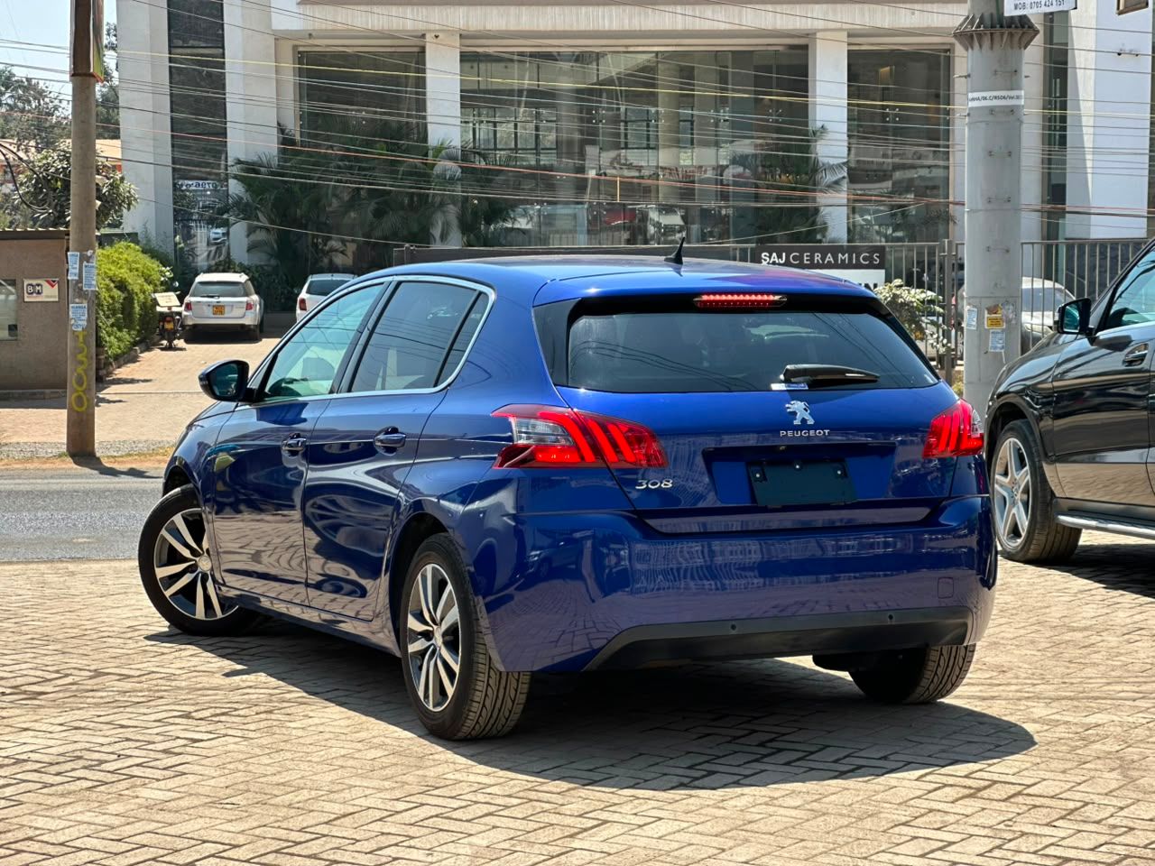 2019 Peugeot 308 Allure thumbnail 4