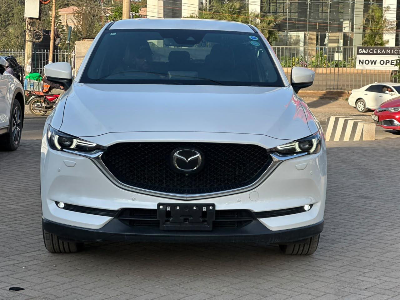 2020 Mazda CX-5 XDL - view 3