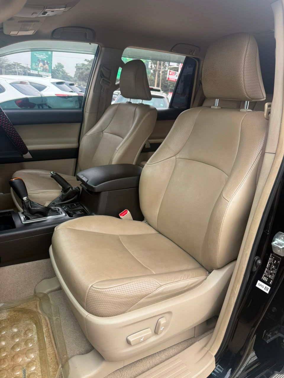 2012 Toyota Land Cruiser Prado thumbnail 9