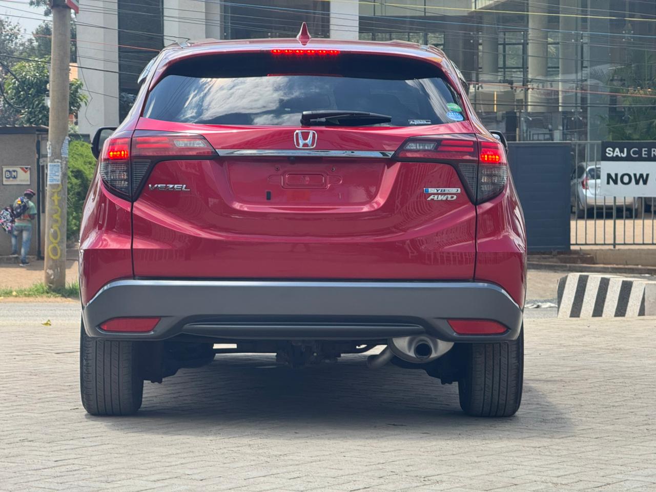 2018 Honda Vezel - view 3