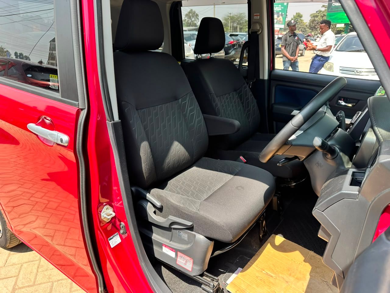 2019 Daihatsu Thor thumbnail 7