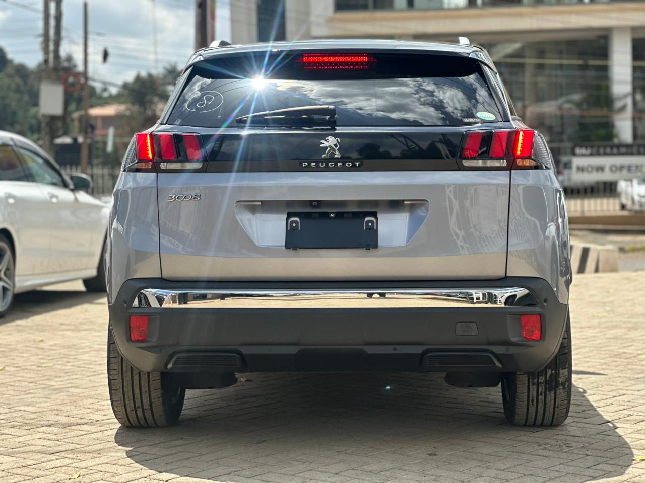 2019 Peugeot 3008 Allure thumbnail 5