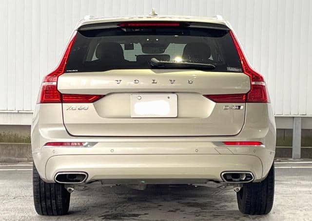 2019 Volvo XC60 D4 thumbnail 5