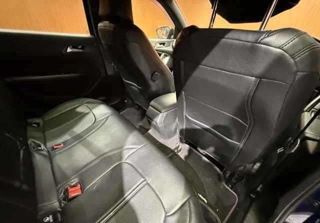 2019 Peugeot 308 thumbnail 13