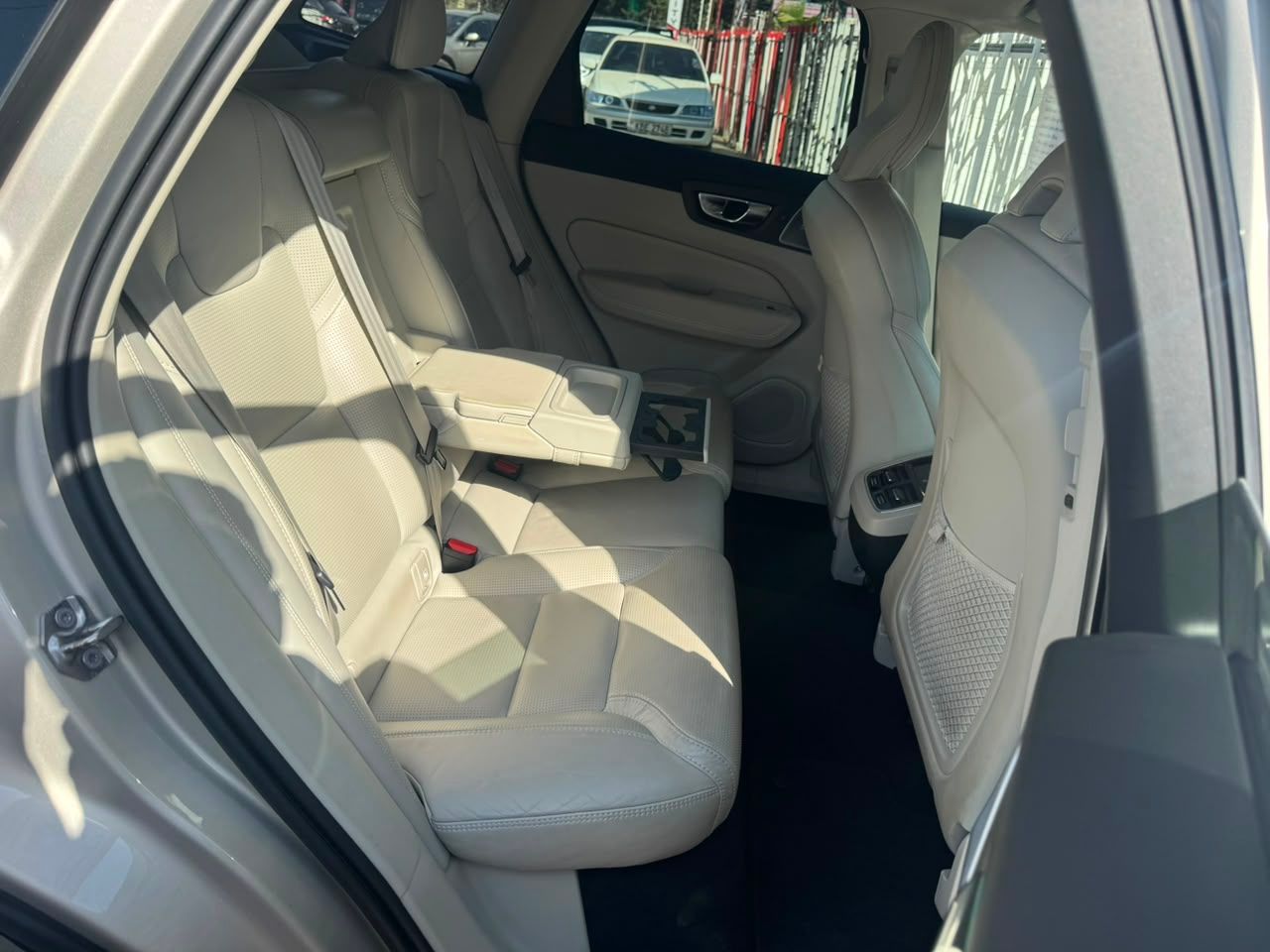 2019 Volvo Xc60 T5 inscription  thumbnail 10
