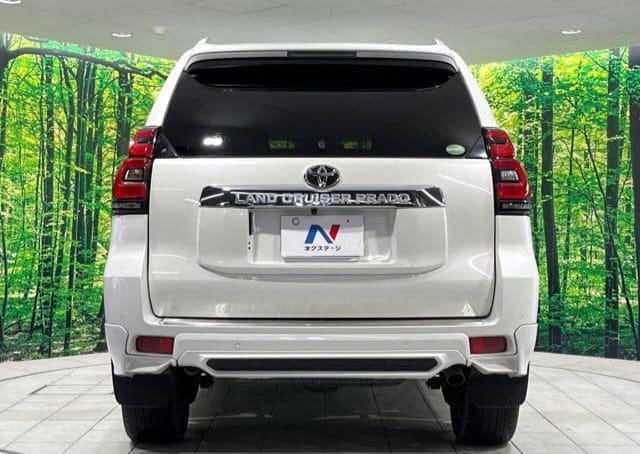 2019 Toyota LandCruiser Prado TXL thumbnail 4