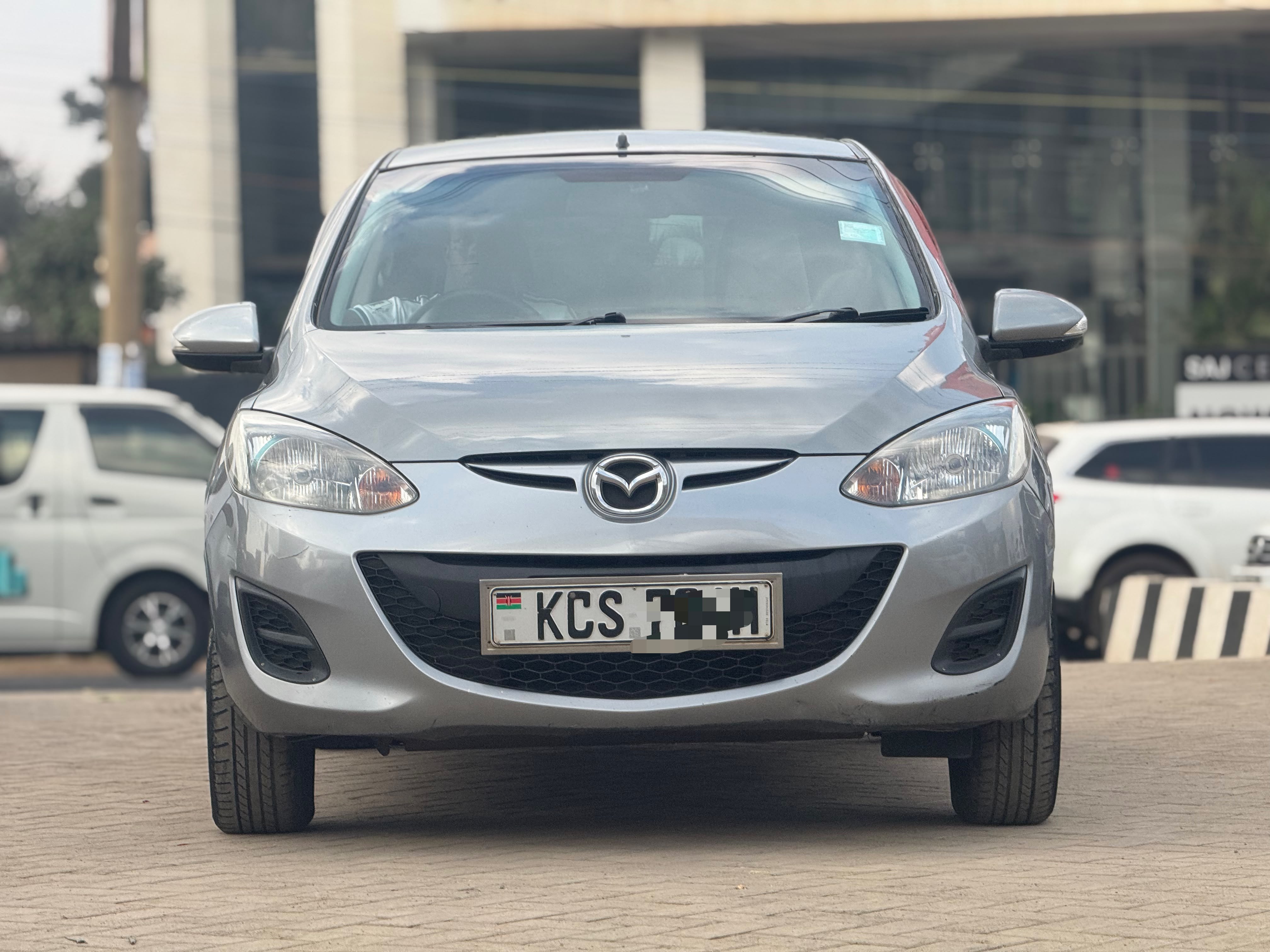 2011 Mazda Demio SKYACTIV - view 3