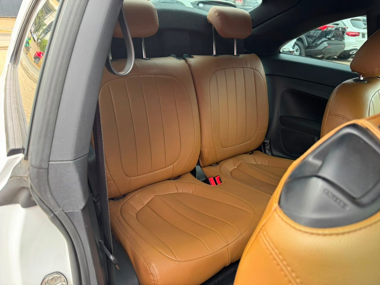 2019 Volkswagen Beetle thumbnail 12