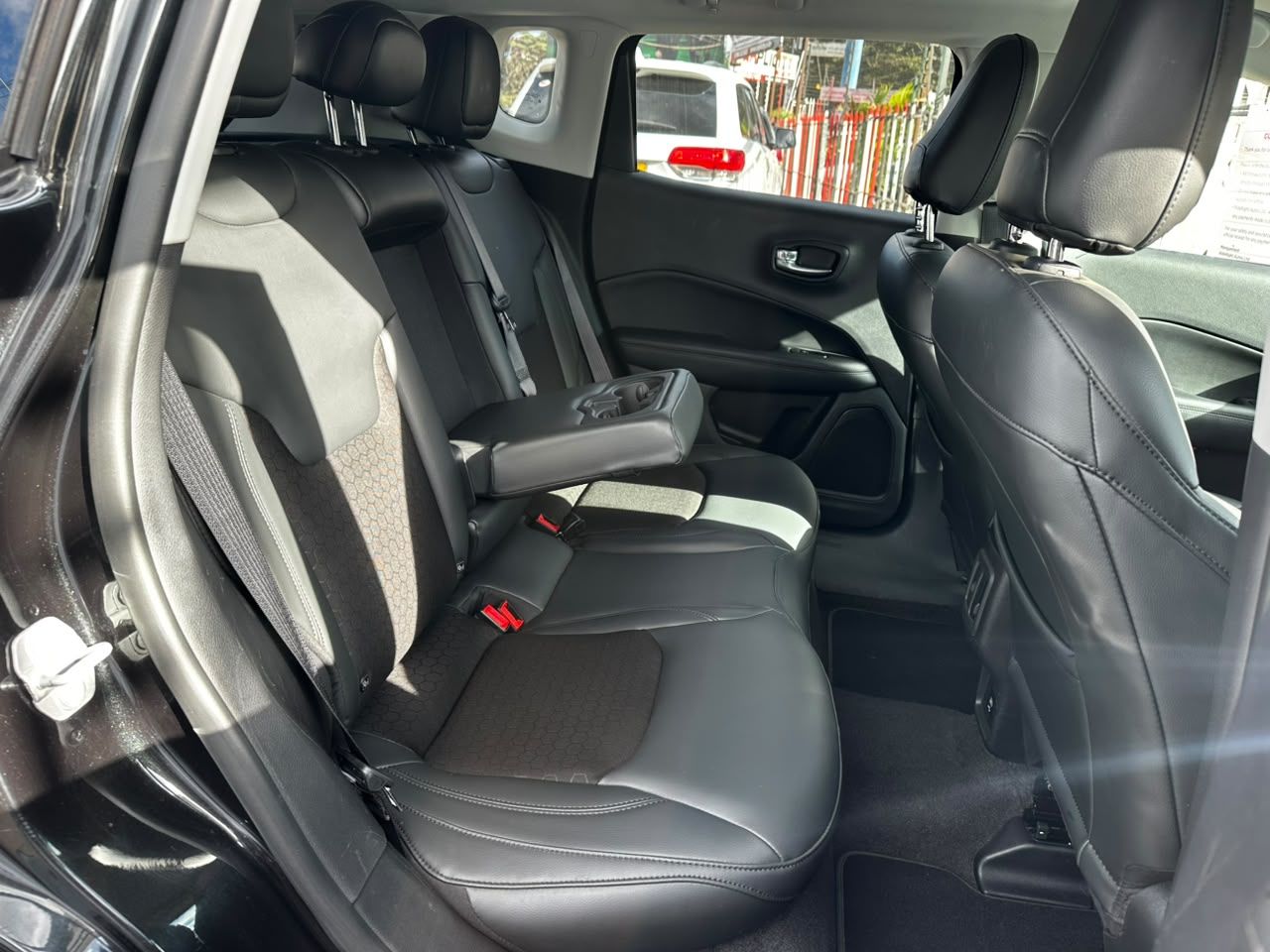 2019 Jeep Compass thumbnail 10