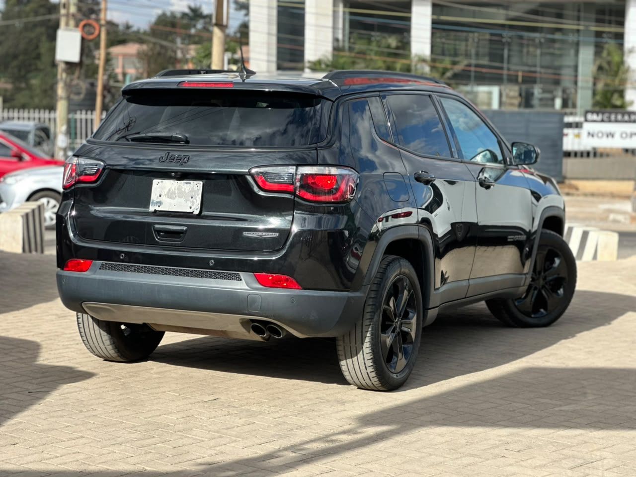 2019 Jeep Compass thumbnail 4