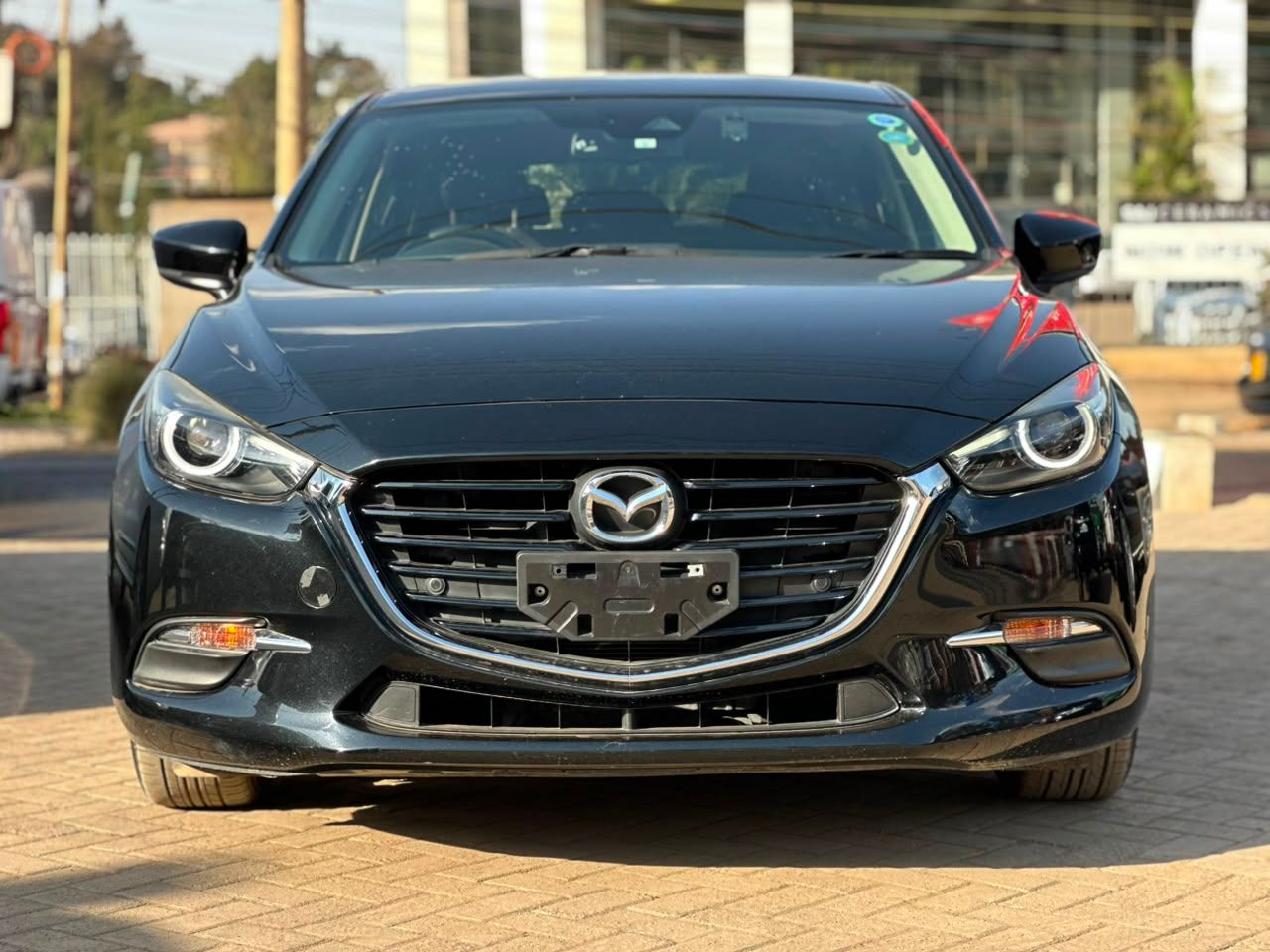 2019 Mazda Axela  thumbnail 3
