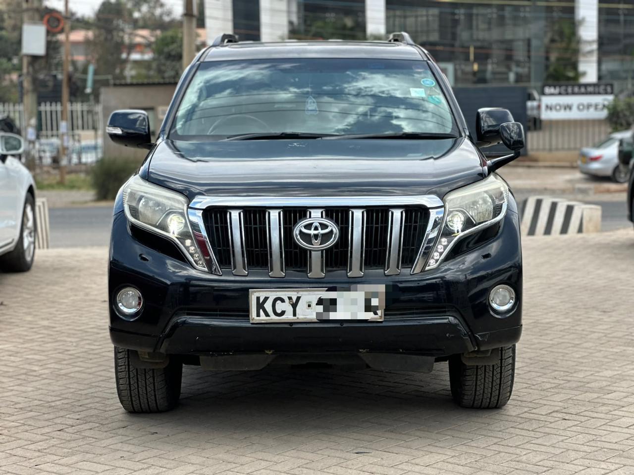 2014 Toyota Landcruiser Prado TX - view 3
