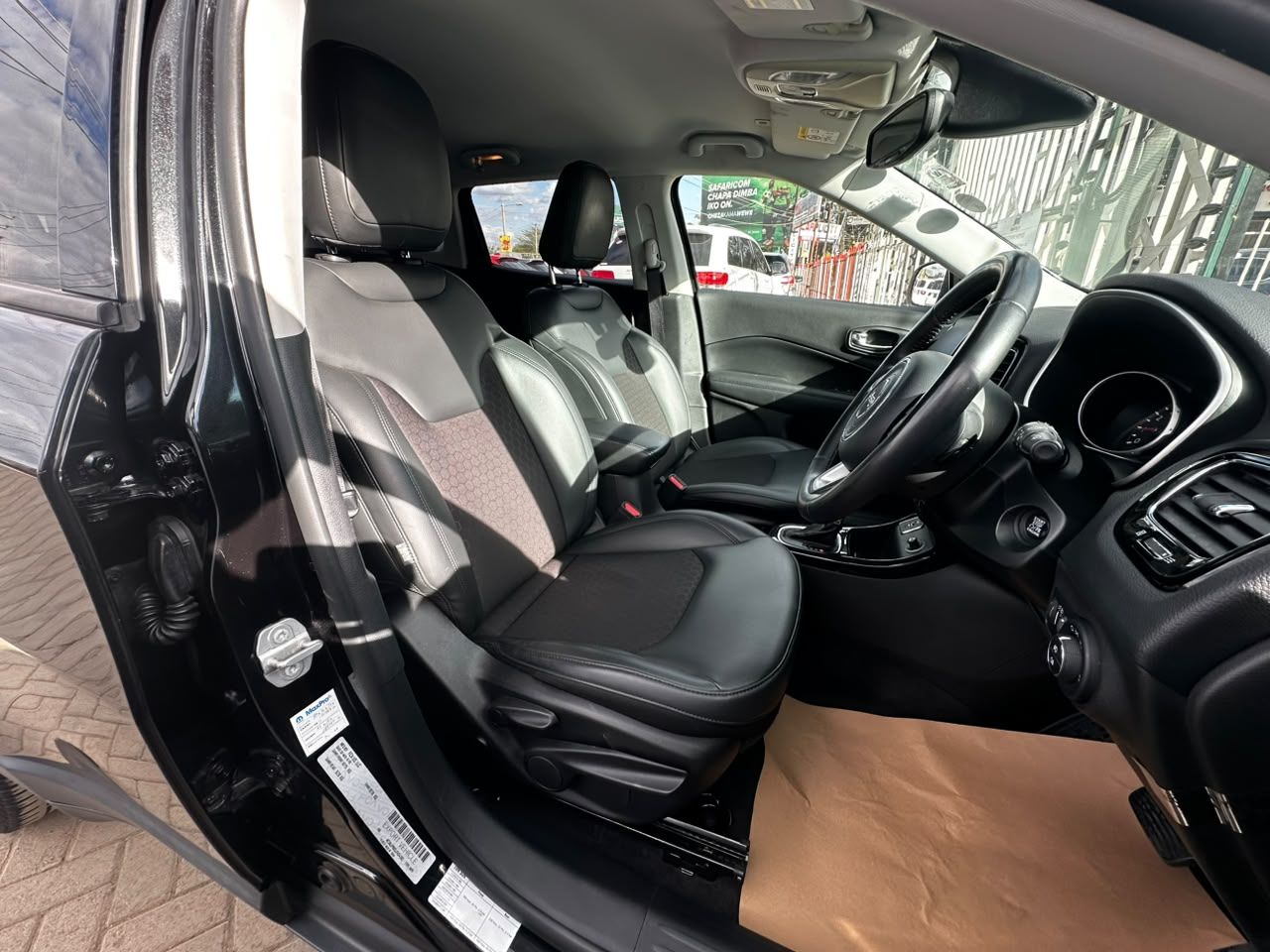 2019 Jeep Compass thumbnail 9