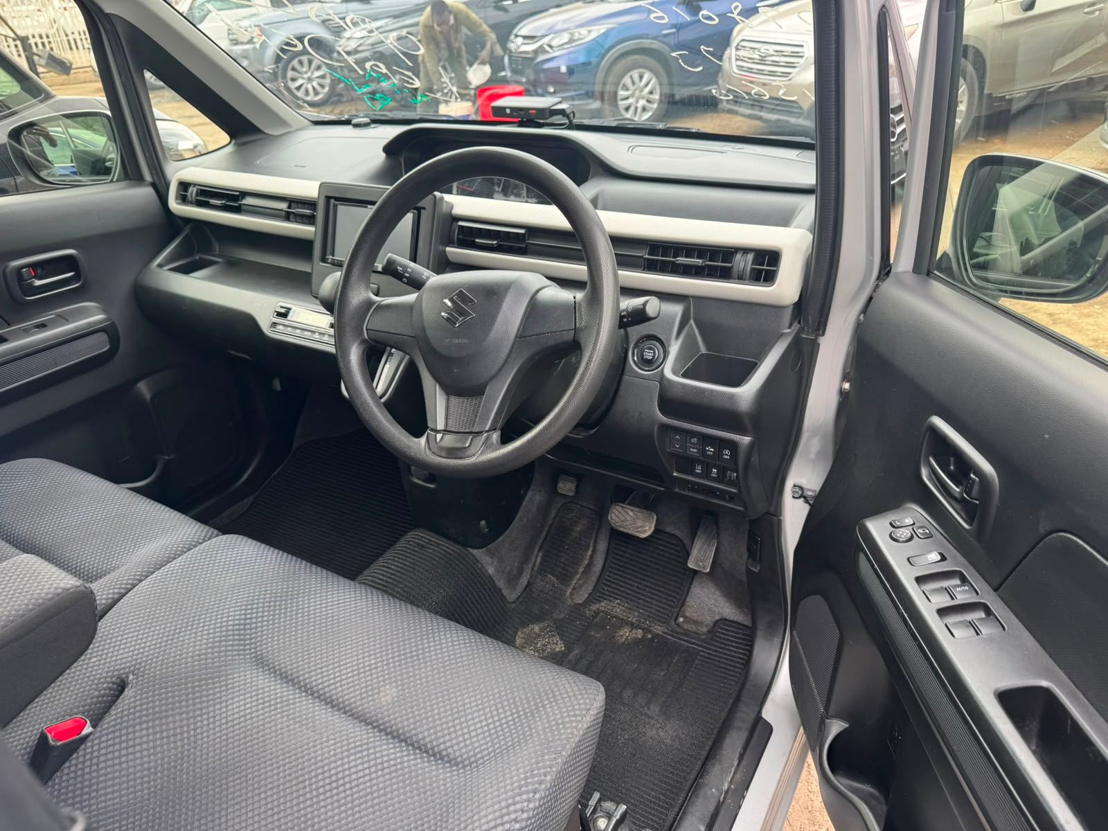 Suzuki wagon R 2019 FX limited thumbnail 9