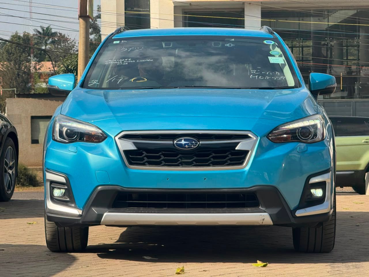 2019 subaru XV e-BOXER thumbnail 3