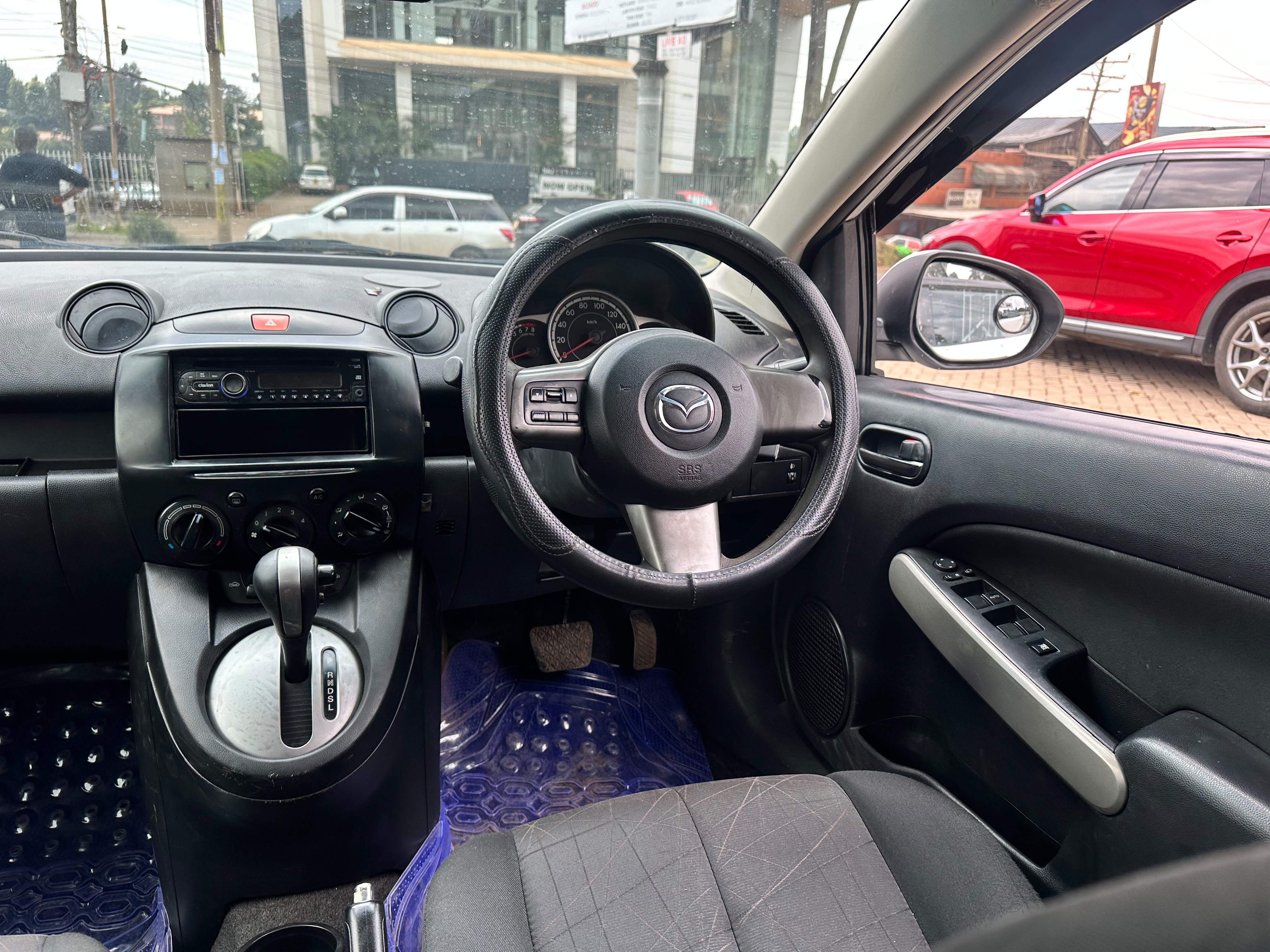 2012 Mazda Demio thumbnail 8